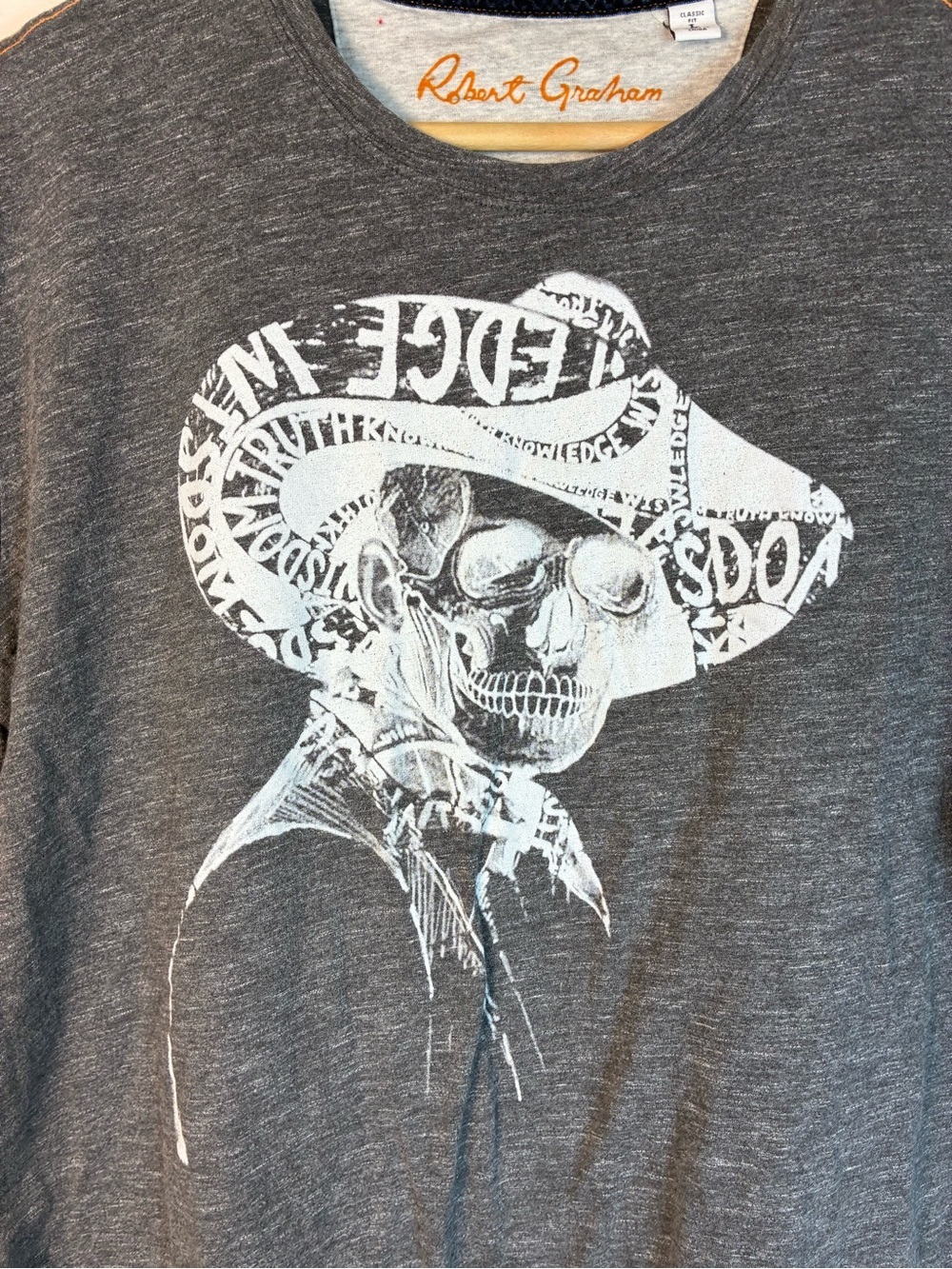 Robert Graham Gray Skull Cowboy Graphic Tee Shirt Men’s Large